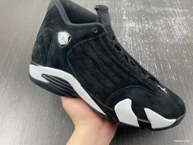 HYPE University 14 Red Air 487471-016 Jordan Black White 0626